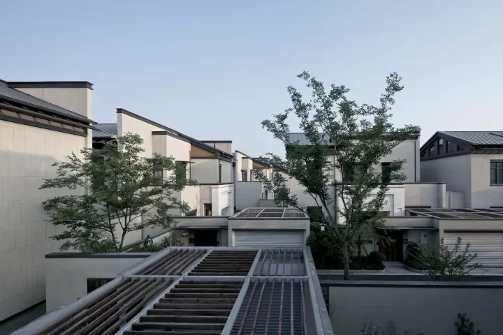 项目中公共空间与私密空间相互嵌套，，空间感受富厚
